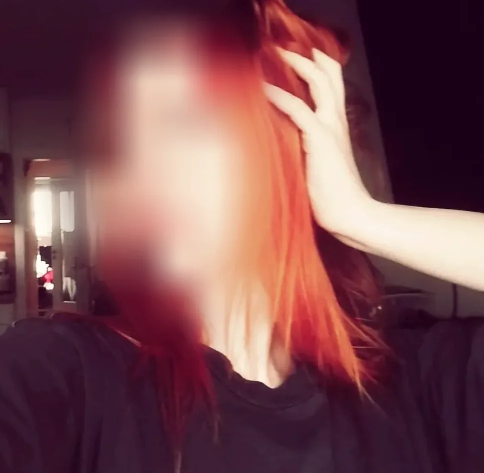 Carina, 19
