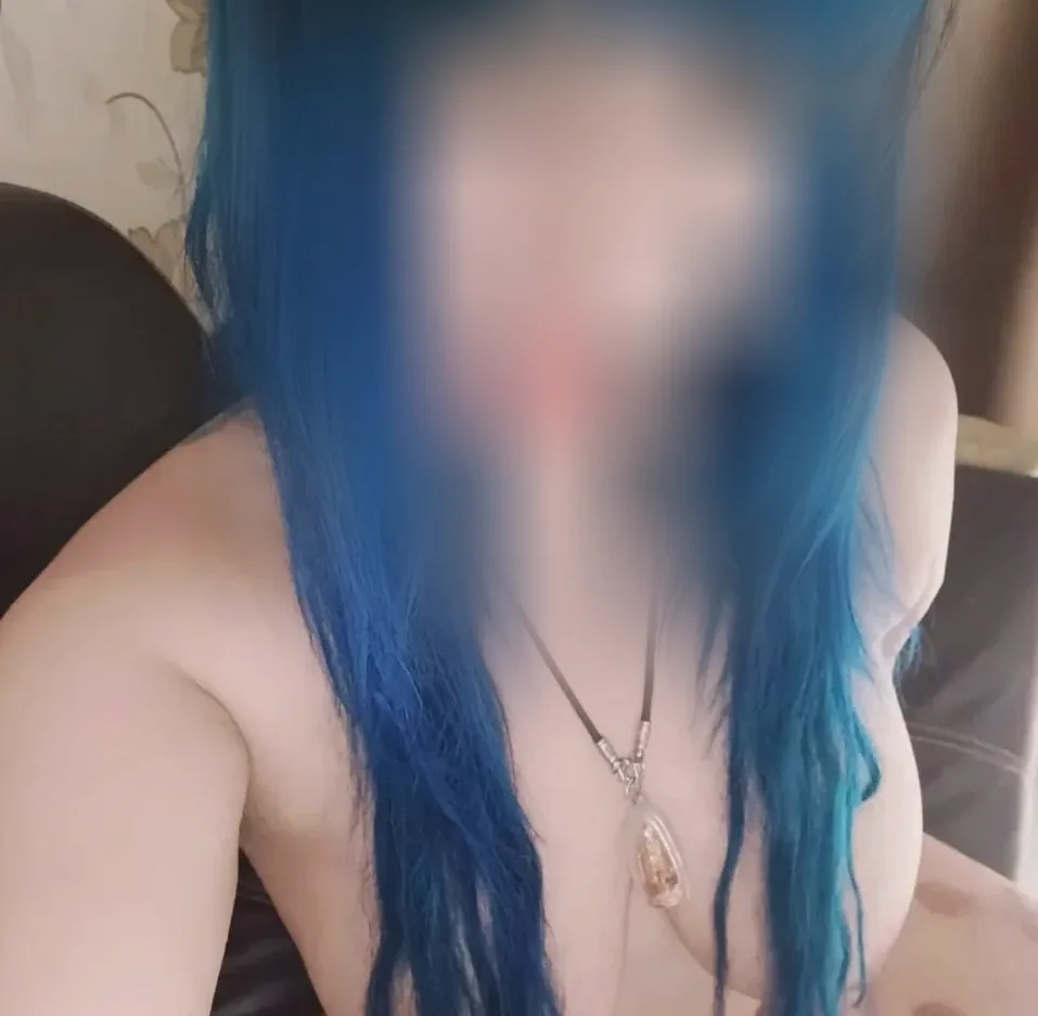 Pia, 36