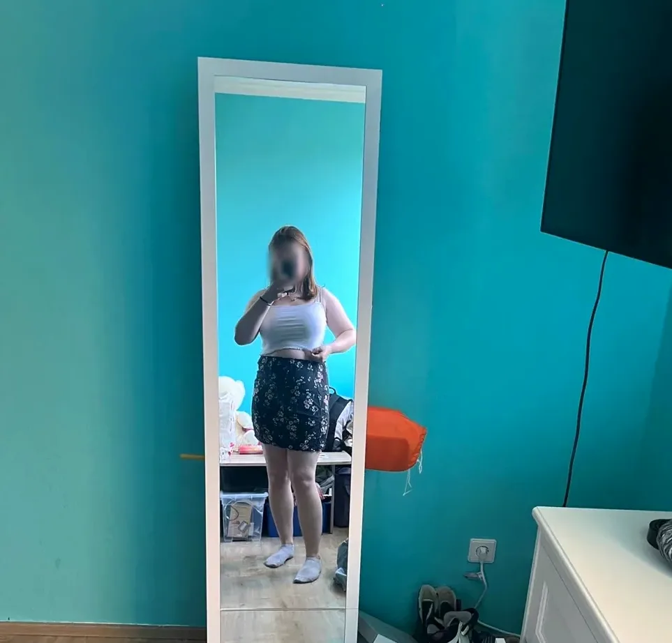 Theresa, 18